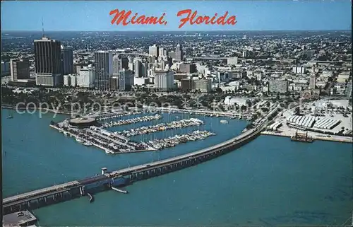 Miami Florida Aerial view of Downtown Miamiarina Bayfront Park Bridge Kat. Miami
