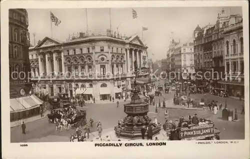 London Piccadilly Circus Monument Kat. City of London