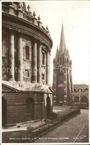 Oxford Oxfordshire Radcliffe Camera and St Marys Church / Oxford /Oxfordshire