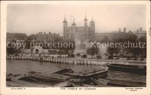 London Tower of London Thames Frachtkahn Kat. City of London