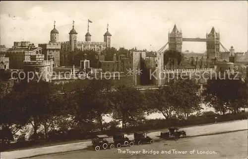 London Tower Bridge and Tower of London Kat. City of London