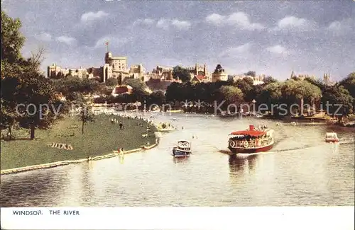 Windsor Berkshire The River Boat / Windsor and Maidenhead /Berkshire