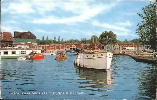 Wroxham River Bure Motor Boat Bridge Kat. Broadland