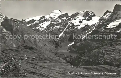 Melchsee Frutt Tannalp mit Jochpass Titliskette und Engstlensee Kat. Melchsee Frutt