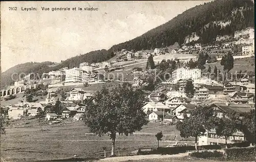 Leysin Vue generale et le viaduc Kat. Leysin