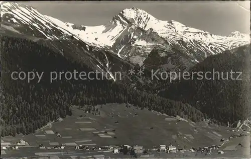 Wiesen Albula mit Valbellahorn Kat. Wiesen