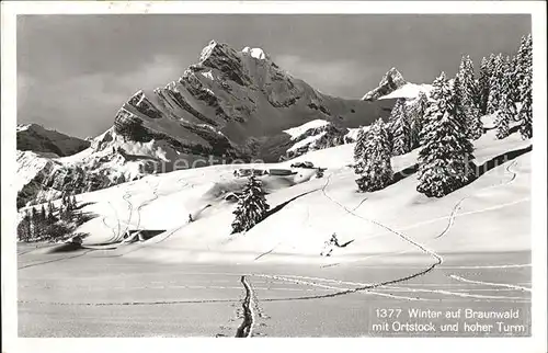 Braunwald GL mit Ortstock und hoher Turm Kat. Braunwald