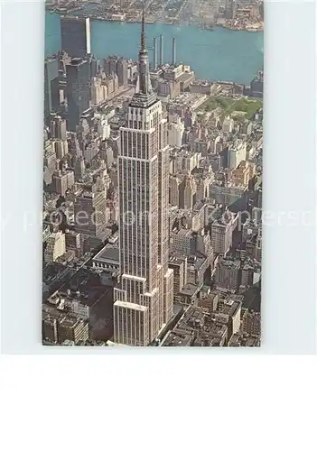 New York City Fliegeraufnahme Empire State Building / New York /