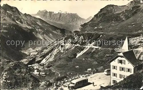 Klausenpass Hotel Klausen Passhoehe mit Urirotstock Kat. Klausen