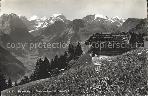 Braunwald GL Steinbeschwertes Haeuschen Alpenpanorama Kat. Braunwald
