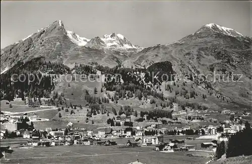 Davos GR mit Schiahorn Parsennbahn und Dorfberg Kat. Davos