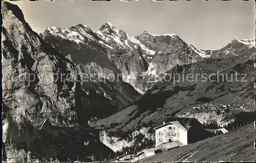 Wengernalp mit Hotel Jungfrau Gspaltenhorn und Buettlassen Kat. Wengen