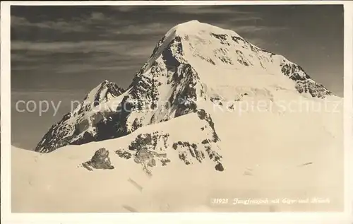 Jungfraujoch mit Eiger und Moench Kat. Jungfrau