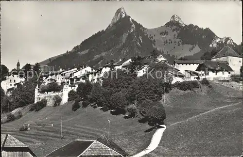 Gruyeres FR Dents de Broc et du Chamois Kat. Gruyeres