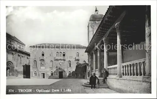 Trogir Trau Opcinski Dom i Loza Kat. Trogir