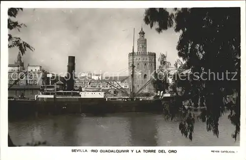 Sevilla Andalucia Rio Guadalquivir y la Torre del Oro Kat. Sevilla 