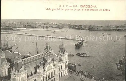 Barcelona Cataluna El Puerto desde el monumento de Colon Kat. Barcelona