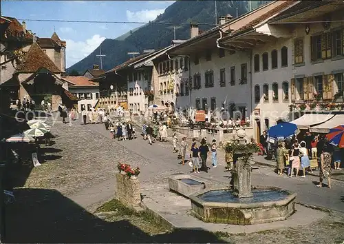 Gruyeres FR Dorfpartie Dorfbrunnen Kat. Gruyeres