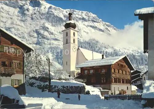 Flims Dorf Dorfpartie mit Flimserstein Kat. Flims Dorf