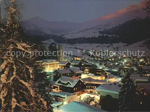 Flims Dorf bei Nacht Winteridyll Kat. Flims Dorf