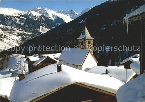 Tschiertschen Dorfpartie mit Kirche Weissfluhgipfel und Strelapass Kat. Tschiertschen