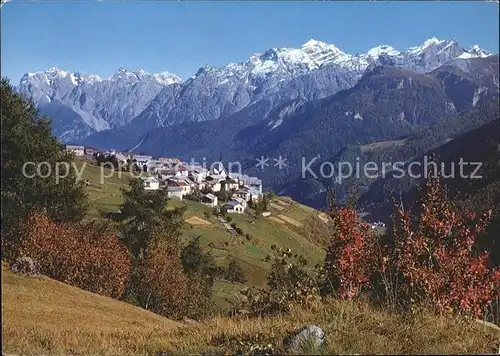 Guarda Inn mit Piz Lischana und Pisocgruppe Kat. Guarda