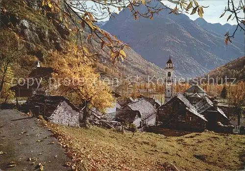 Sonogno Dorfpartie mit Kirche Kat. Sonogno