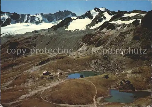 Davos GR Grialetsch Huette mit Piz Vadret und Piz Grialetsch Kat. Davos