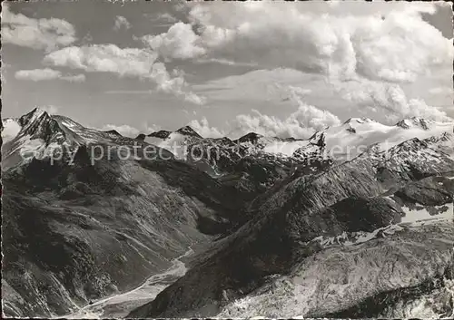Saas Fee Blick von Britanniahuette auf Monte Moropass Kat. Saas Fee