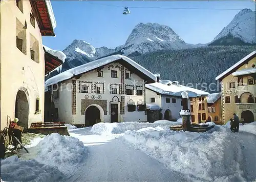 Scuol GR Dorfplatz mit Lischanagruppe Kat. Scuol