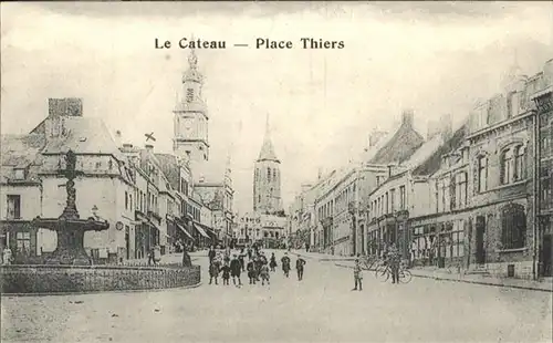 Le Cateau-Cambresis Le Cateau Place Thiers * / Le Cateau-Cambresis /Arrond. de Cambrai