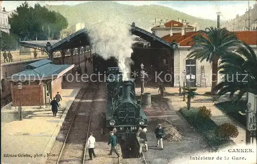 Cannes Alpes Maritimes Interieur de la Gare Kat. Cannes