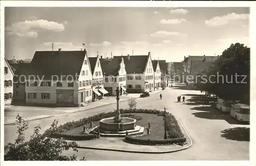 Weissenhorn Marktplatz mit Memminger Strasse Brunnen Kat. Weissenhorn