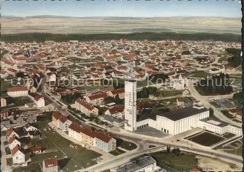 Kaufbeuren Neugablanz mit Herz Jesu Kirche Fliegeraufnahme Kat. Kaufbeuren