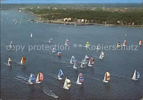 Kiel Regattastart zur Kieler Woche Segelboot Fliegeraufnahme Kat. Kiel