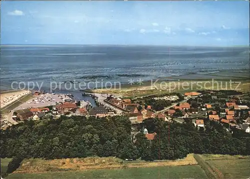 Neuharlingersiel Fliegeraufnahme mit Faehrhaus Kat. Neuharlingersiel