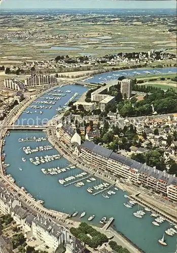 Le Pouliguen Le port de plaisance Vue aerienne Kat. Le Pouliguen