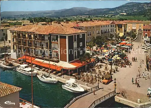 Grimaud Port Grimaud Cite lacustre realisee part Etige et Manera SA Kat. Grimaud