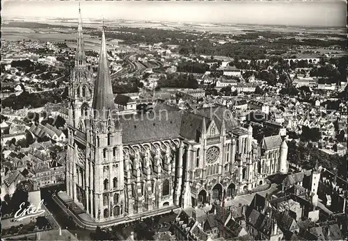 Chartres Eure et Loir Cathedrale vue aerienne Kat. Chartres