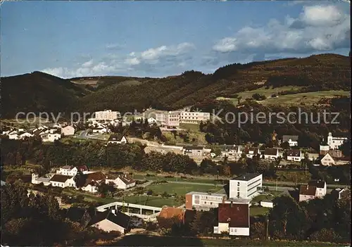 Schleiden Eifel Ansicht mit Krankenhaus St Antonius und Lyzeum Kat. Schleiden