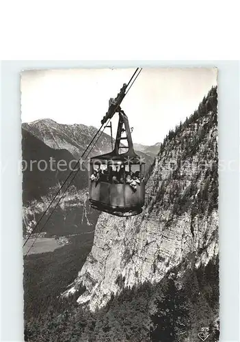 Obertraun Dachstein Seilbahn zu Rieseneishoehlen Sarstein Kat. Obertraun