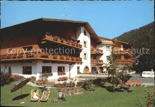 Fulpmes Tirol Hotel Donnerhof Liegewiese Kat. Fulpmes