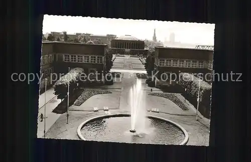 Duesseldorf Ehrenhof mit Planetarium Springbrunnen Kat. Duesseldorf