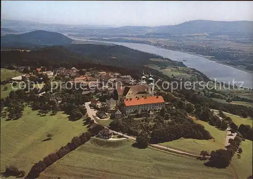 Maria Taferl Fliegeraufnahme Basilika zur Schmerzhaften Muttergottes Kat. Maria Taferl Donau