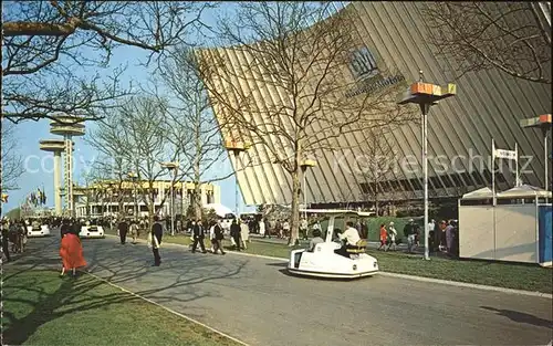 New York City General Motors Pavilion Worlds Fair / New York /