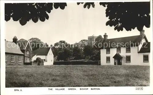 Burton Bradstock Village Green Kat. West Dorset