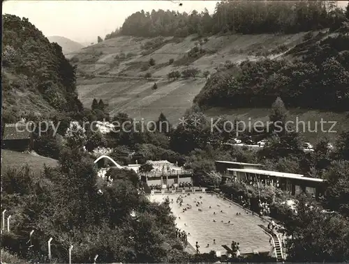 Weisenbach Murgtal Schwimmbad zwischen Wald und Reben Kat. Weisenbach