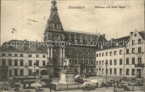 Duesseldorf Rathaus und Alter Markt Denkmal Reiterstandbild Kat. Duesseldorf