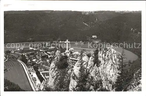 Beuron Donautal mit Petersfelsen Gipfelkreuz Kloster Kat. Beuron