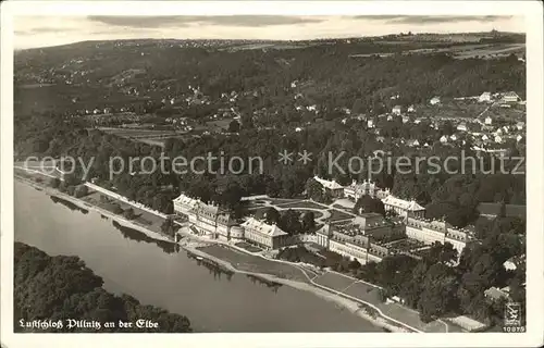 Pillnitz Lustschloss an der Elbe Fliegeraufnahme Kat. Dresden